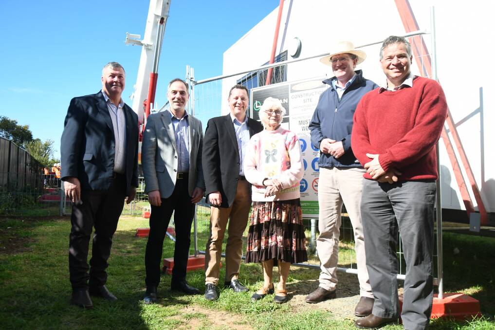 Cabonne Mayor Kevin Beatty, NSW Minister for Emergency Services Jahid Dib, NSW Minister for Planning and Public Spaces Paul Scully, Grace Katon, Federal Member for Calare Andrew Gee and State Member for Orange Philip Donato. 