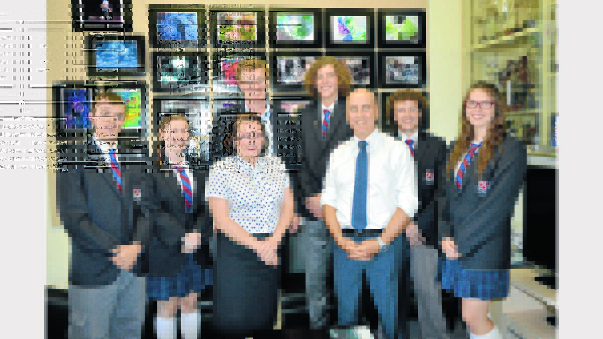 Minister’s quick chat to school leaders | Parkes Champion-Post | Parkes ...