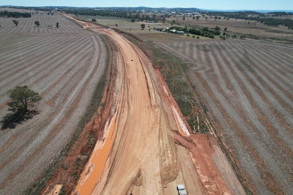 Parkes Bypass earthworks near the southern connection, facing west alongside Hideaway Lane. Picture by Transport for NSW