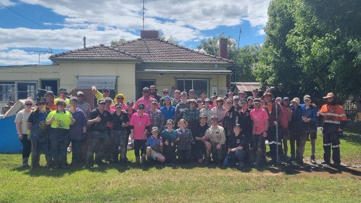 Dooley Thomson said he had in excess of 200 people come and help in Eugowra on Thursday. Picture supplied